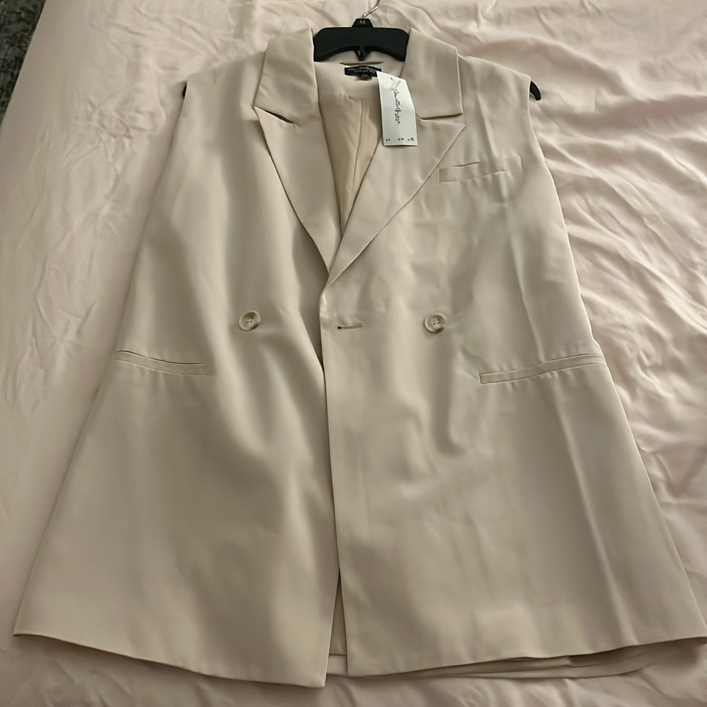 Miss Selfridge White/Cream Vest